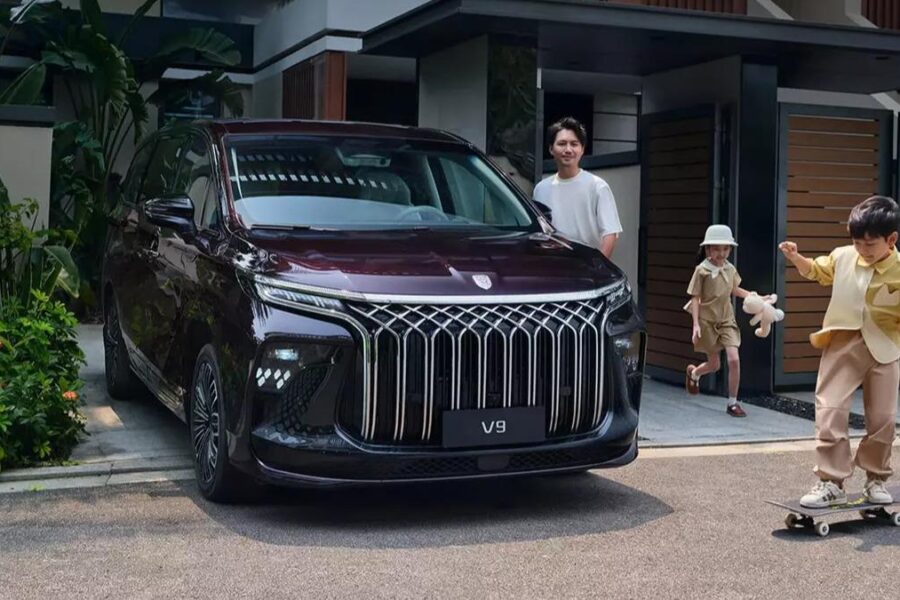 Thương hiệu ô tô của Dongfeng chuẩn bị bán xe ở Việt Nam, thêm đối thủ cho Kia Carnival