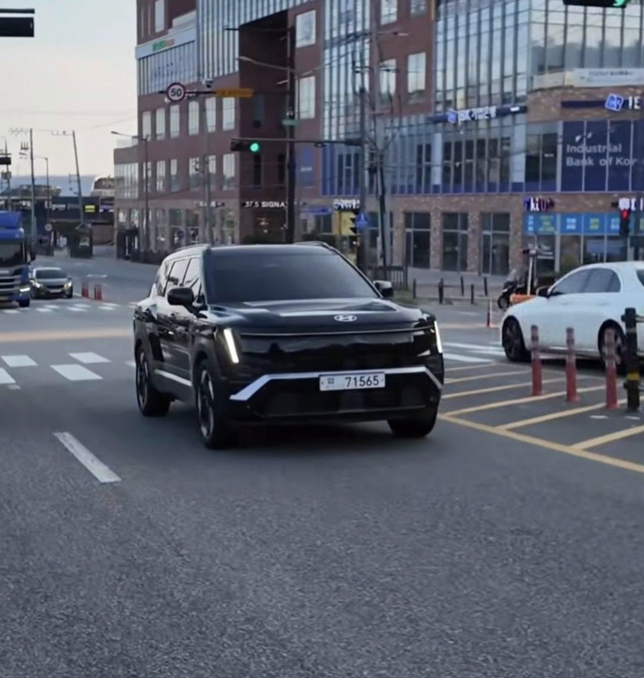 Hyundai Tucson 2026-08-29 lúc 11.21.39.png Hyundai Tucson 2026-08-29 lúc 11.21.39.png